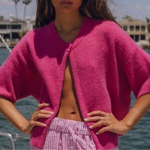 Daily Drills Single Button Ribbed Sweater | Size XS-Small